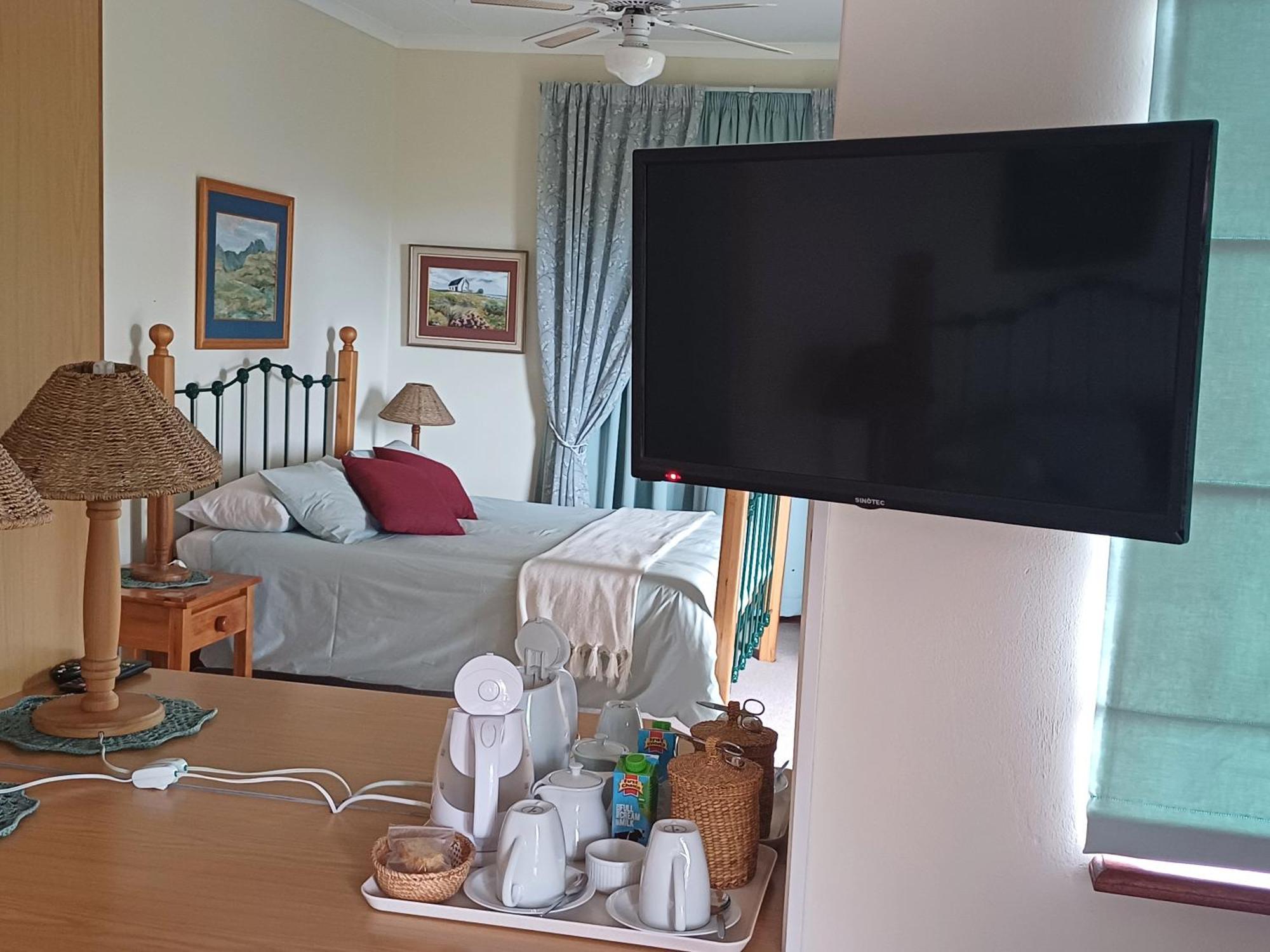 Outeniqua Strand 梅尔库特洛夫旅馆酒店 外观 照片