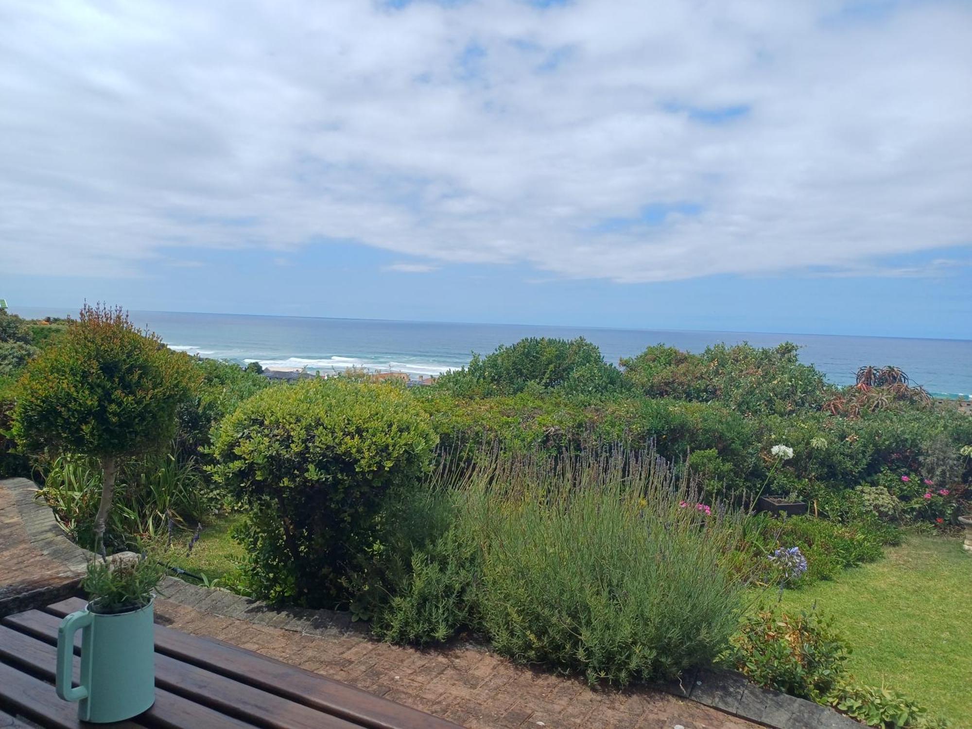 Outeniqua Strand 梅尔库特洛夫旅馆酒店 外观 照片